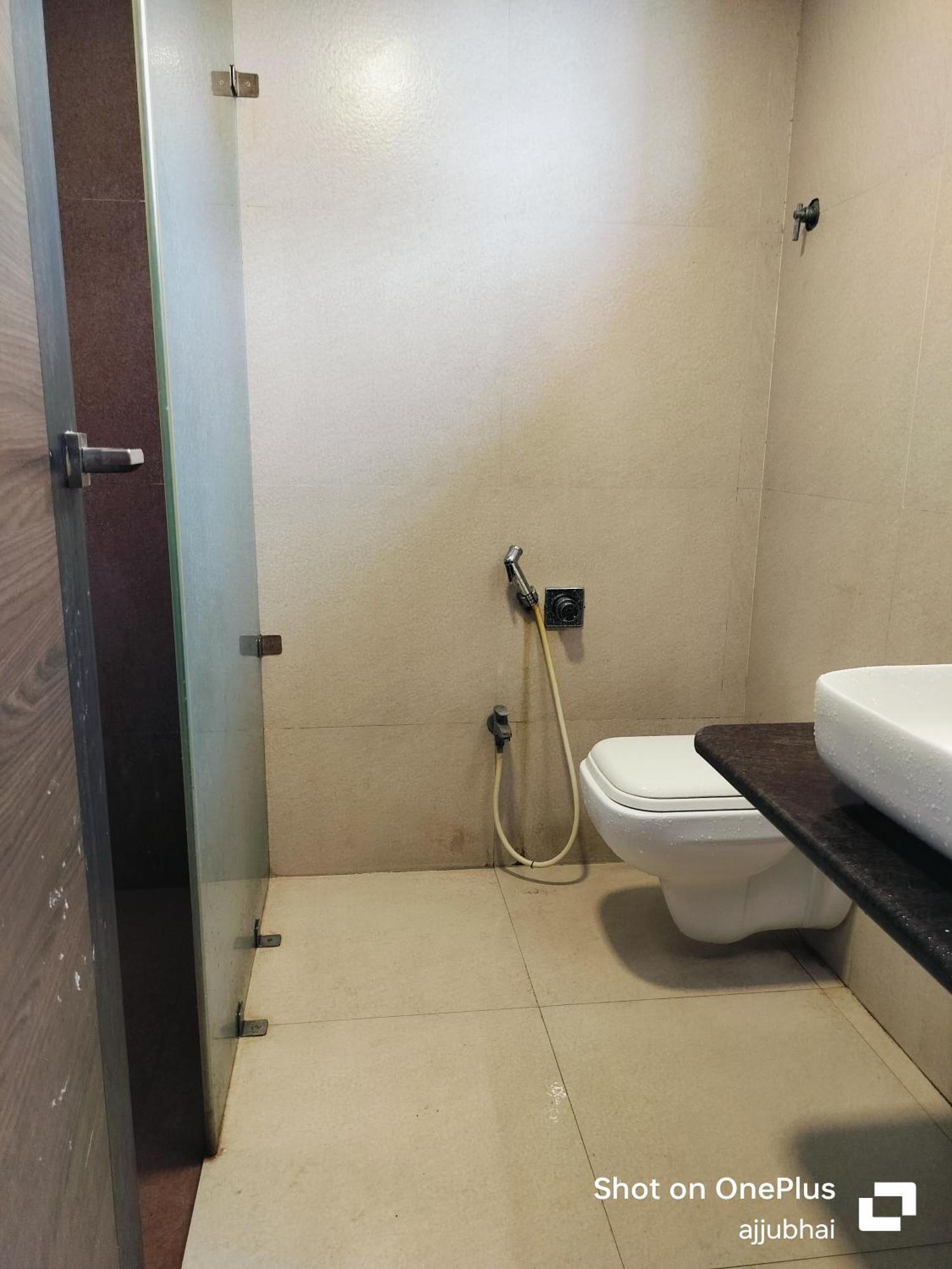 Sun N Step Club Hotel Ahmedabad Exterior foto