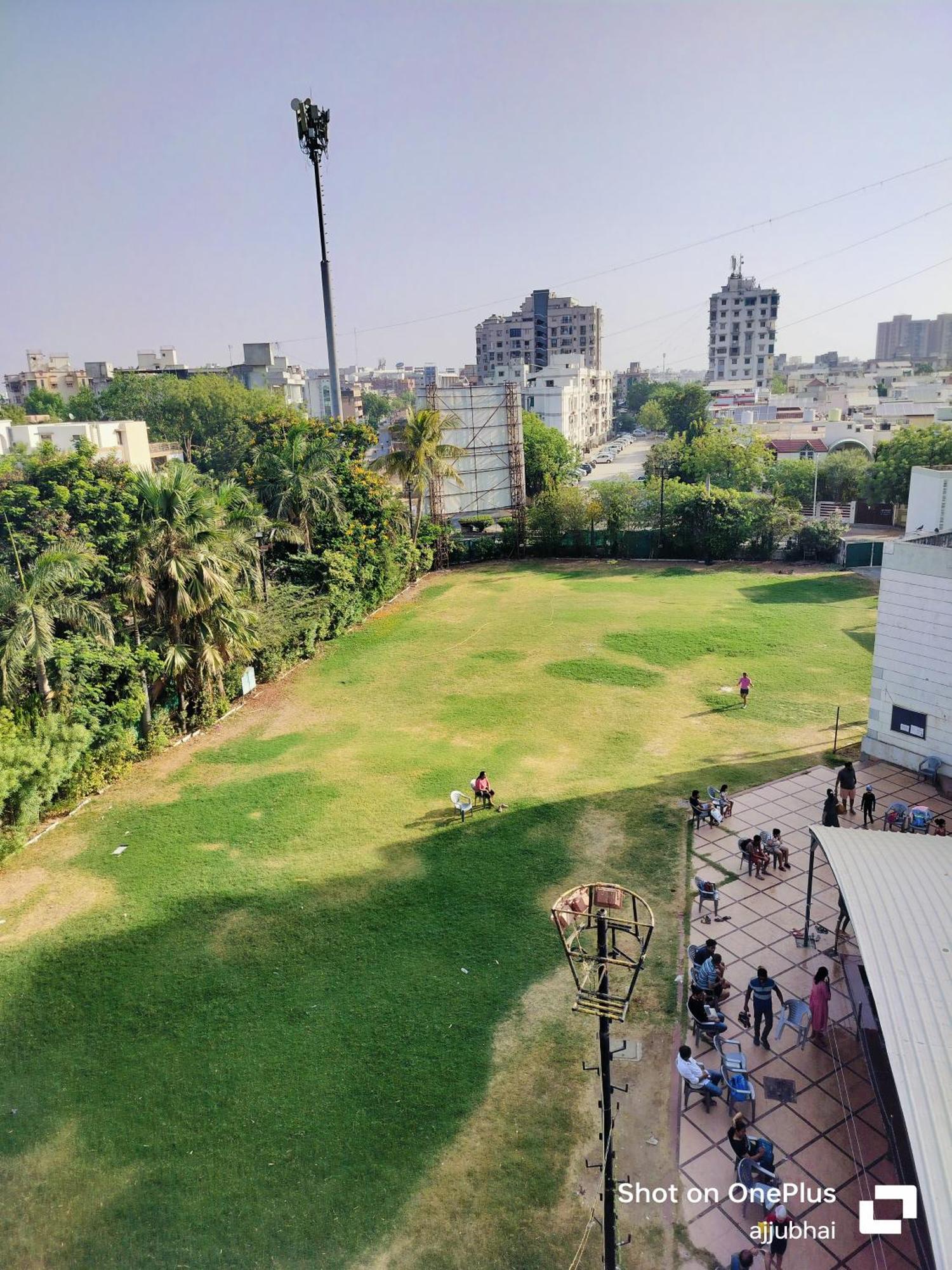 Sun N Step Club Hotel Ahmedabad Exterior foto